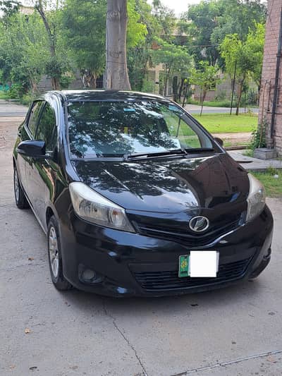 Toyota Vitz 2011