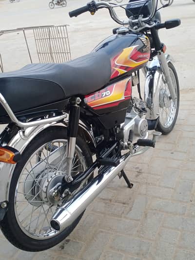 2026 Karachi latter Honda 70 4th month under warranty for sale