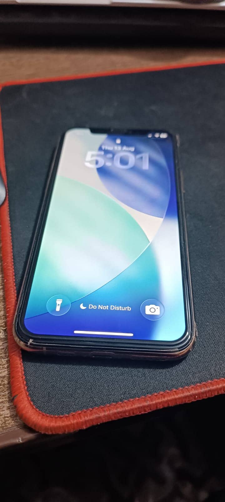 Apple iPhone 11 Pro 2