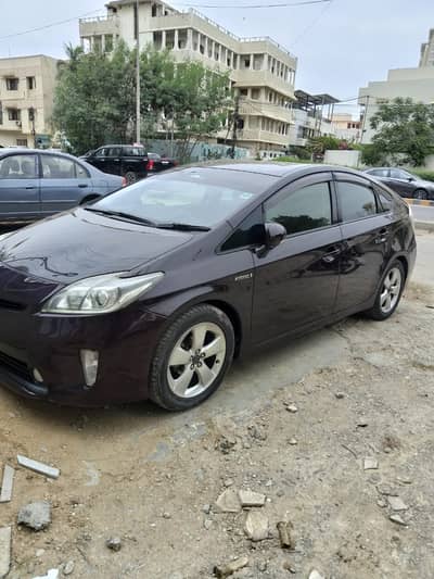 Toyota Prius S LED Edition 1.8 2013