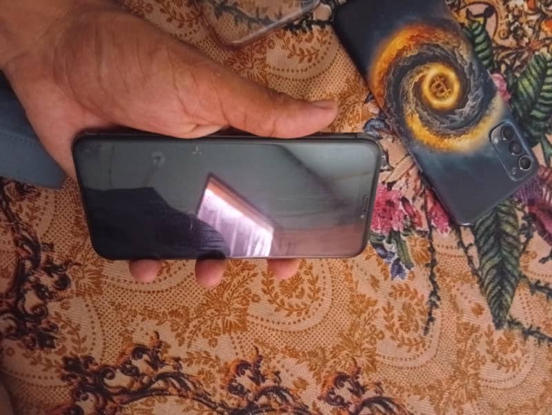 Apple iPhone X 1