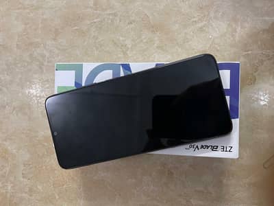 ZTE Blade 4GB / 64GB, Non PTA. 10/10, Fresh.