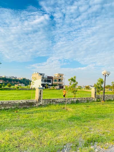 6 MARLA COMMERCIAL PLOT FOR SALE ON BEST PRICE