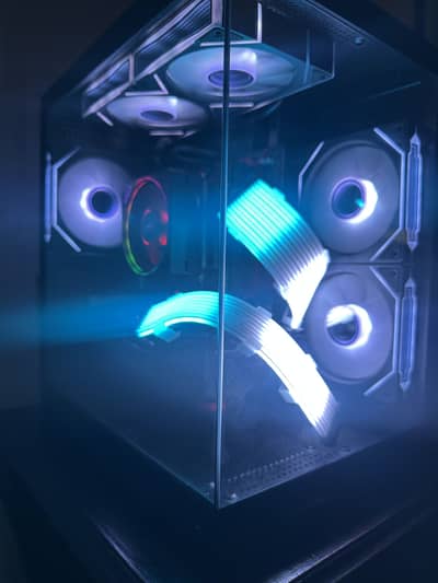 AMD Gaming PC Ryzen 5 5600 + RX 6700 XT 12GB 16GB RAM / 750W
