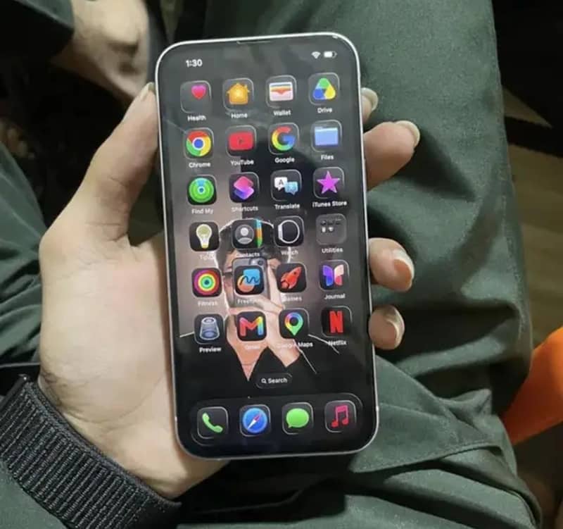 Apple iPhone 14 2