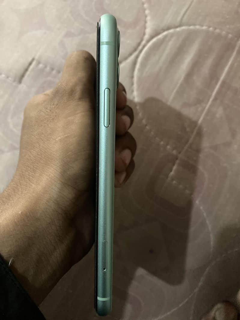 Apple iPhone 11 1