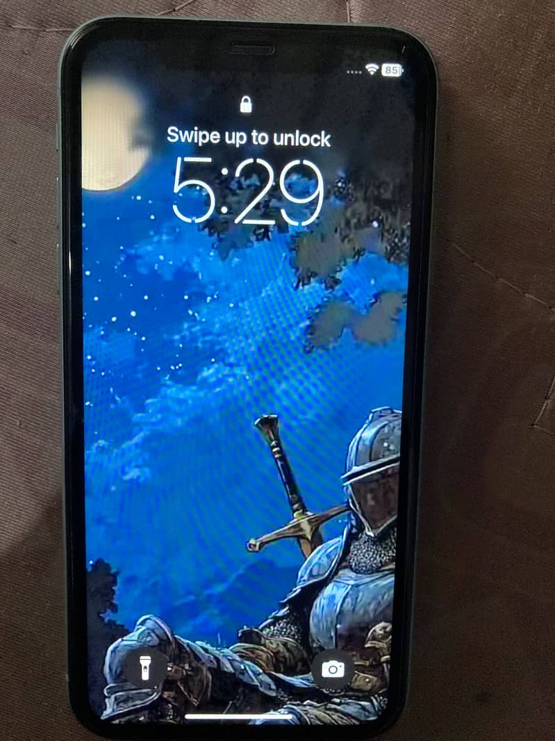Apple iPhone 11 4