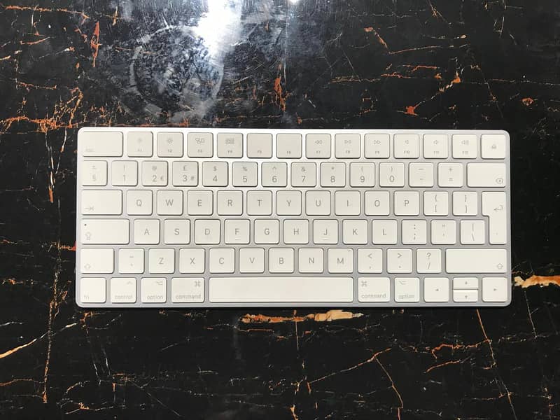 Apple Magic Mouse 2 + Magic Keyboard Mini Combo 2