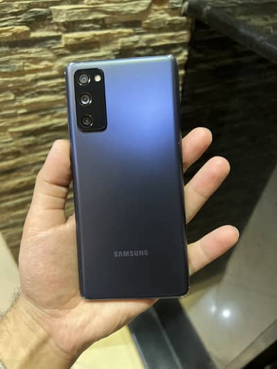 Samsung Mobile S20 FE