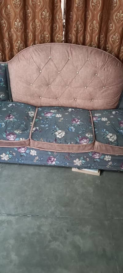 used 5 seater sofa set single seats 02 three seats 01
