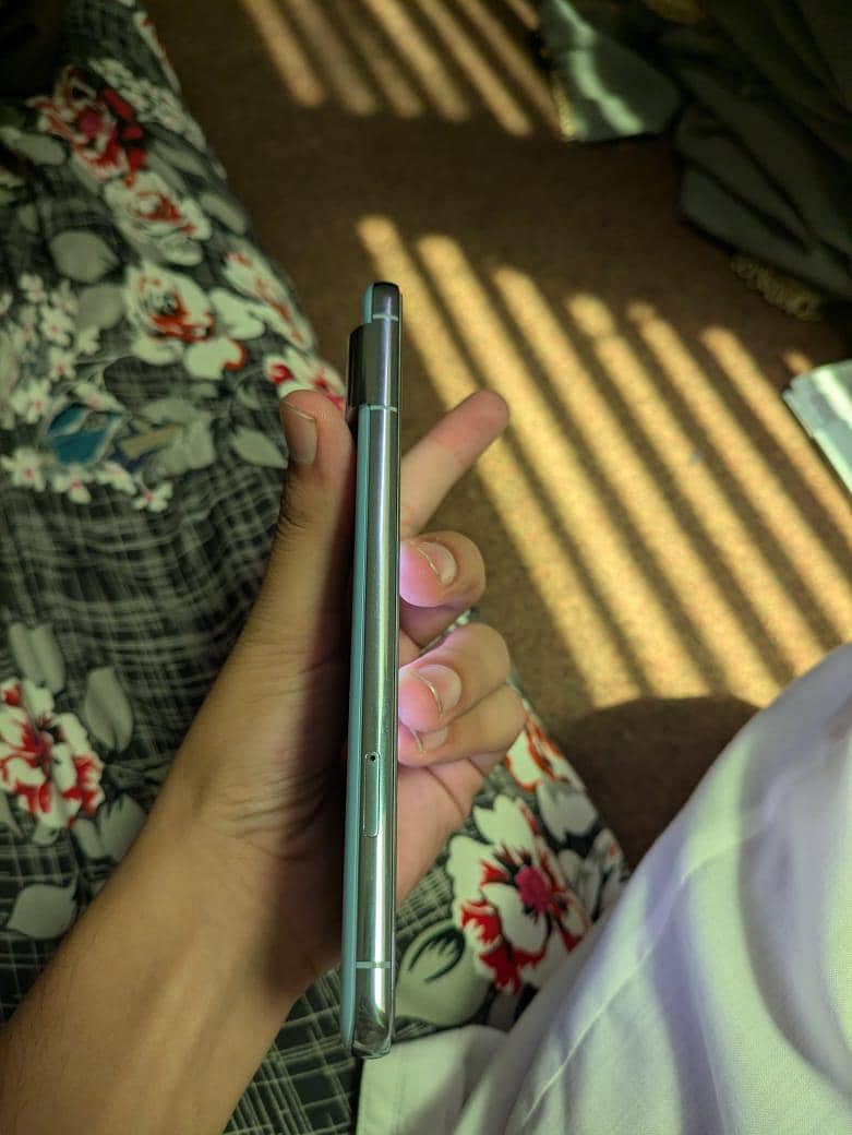 Google Pixel 8 Pro 4