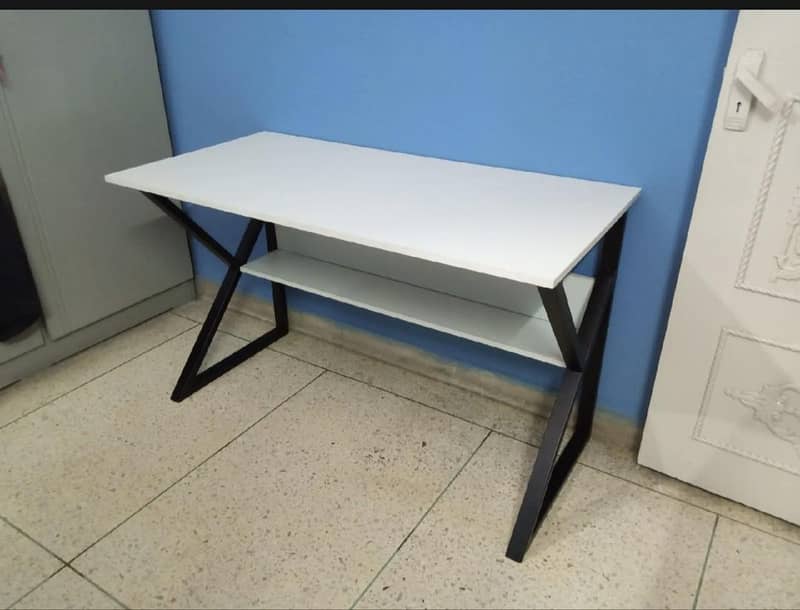 study table 0