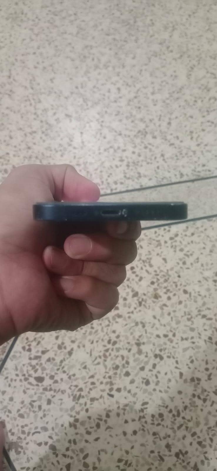 Apple iPhone 12 3