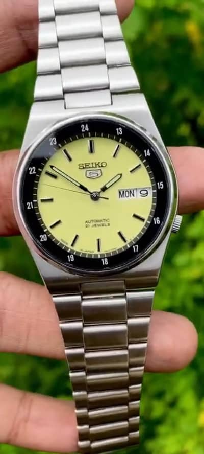 Seiko 7s26-0480 Glow Light