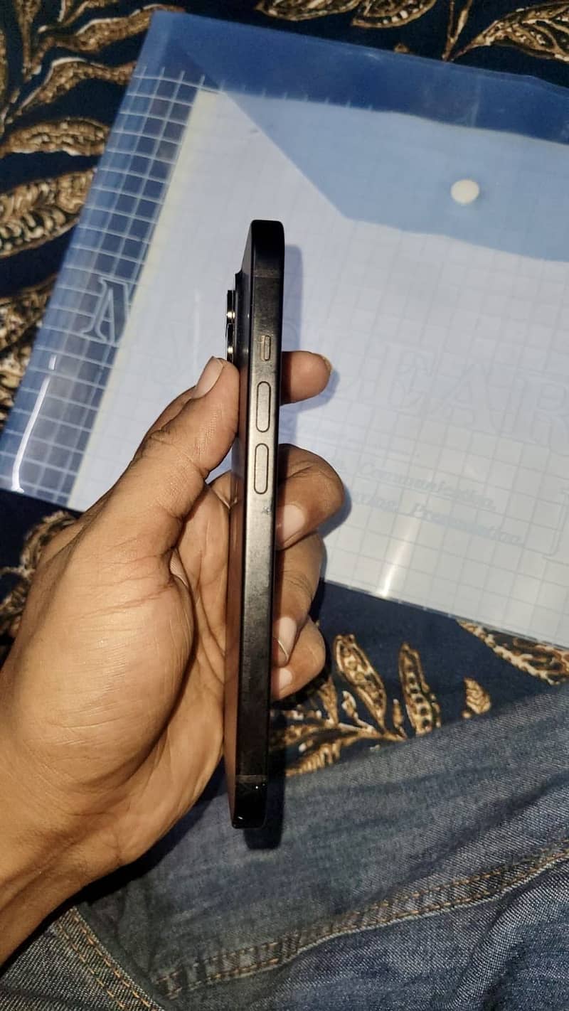 iphone 15 jv 1