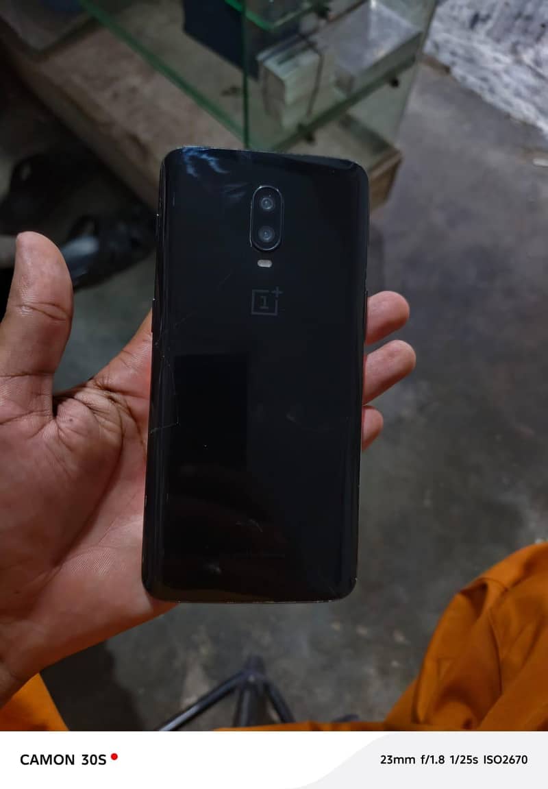 One Plus 6T 1