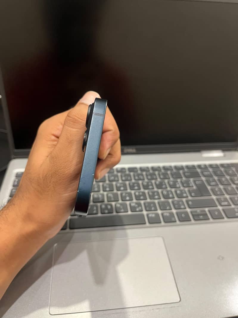 Apple iPhone 13 1