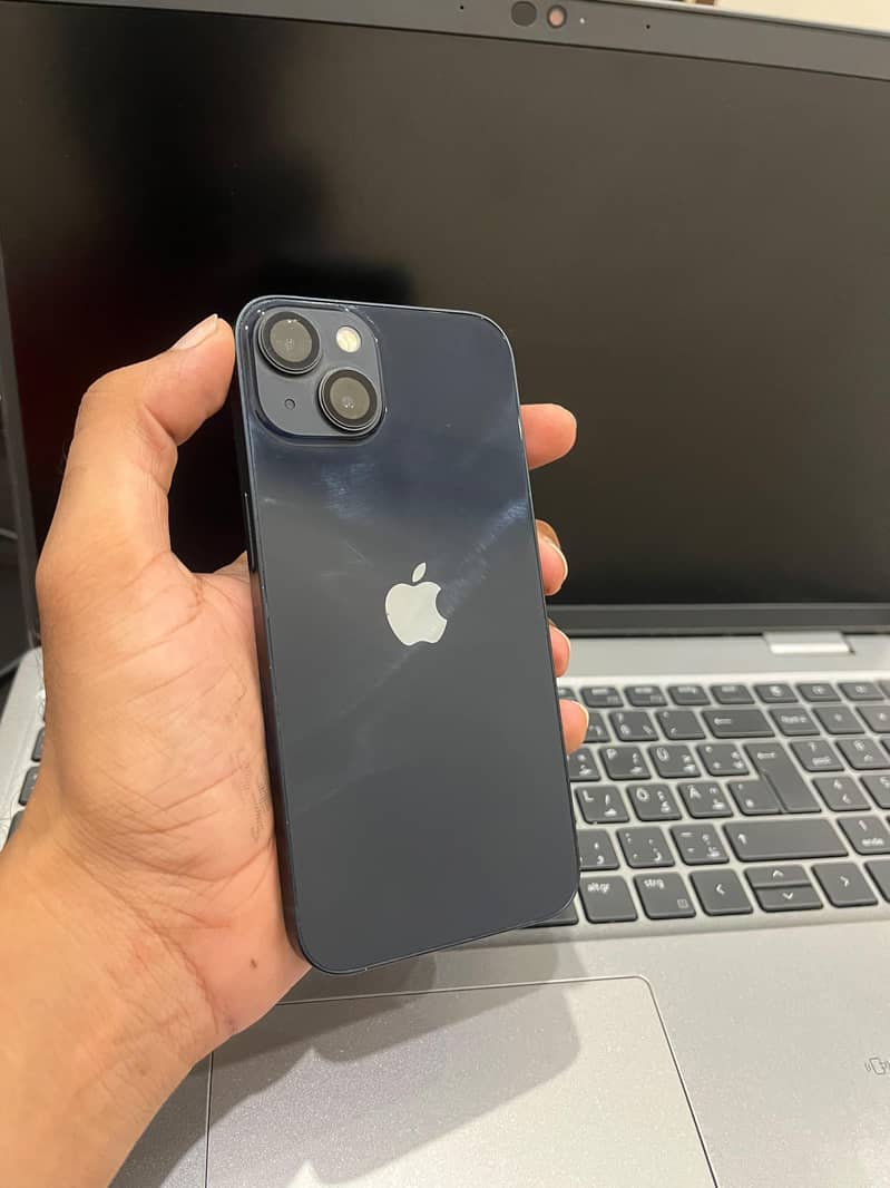 Apple iPhone 13 3