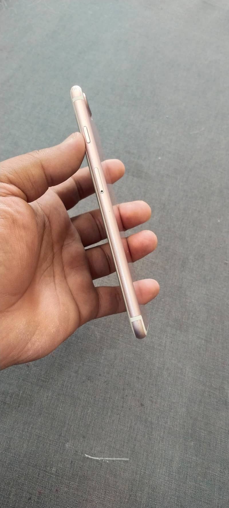 Apple iPhone 7 Plus 4