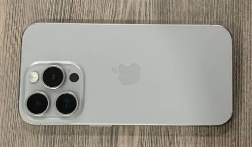 Apple iPhone 15 Pro