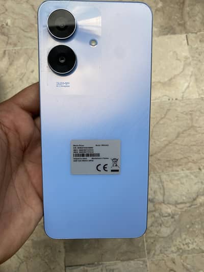 Realme Note 60