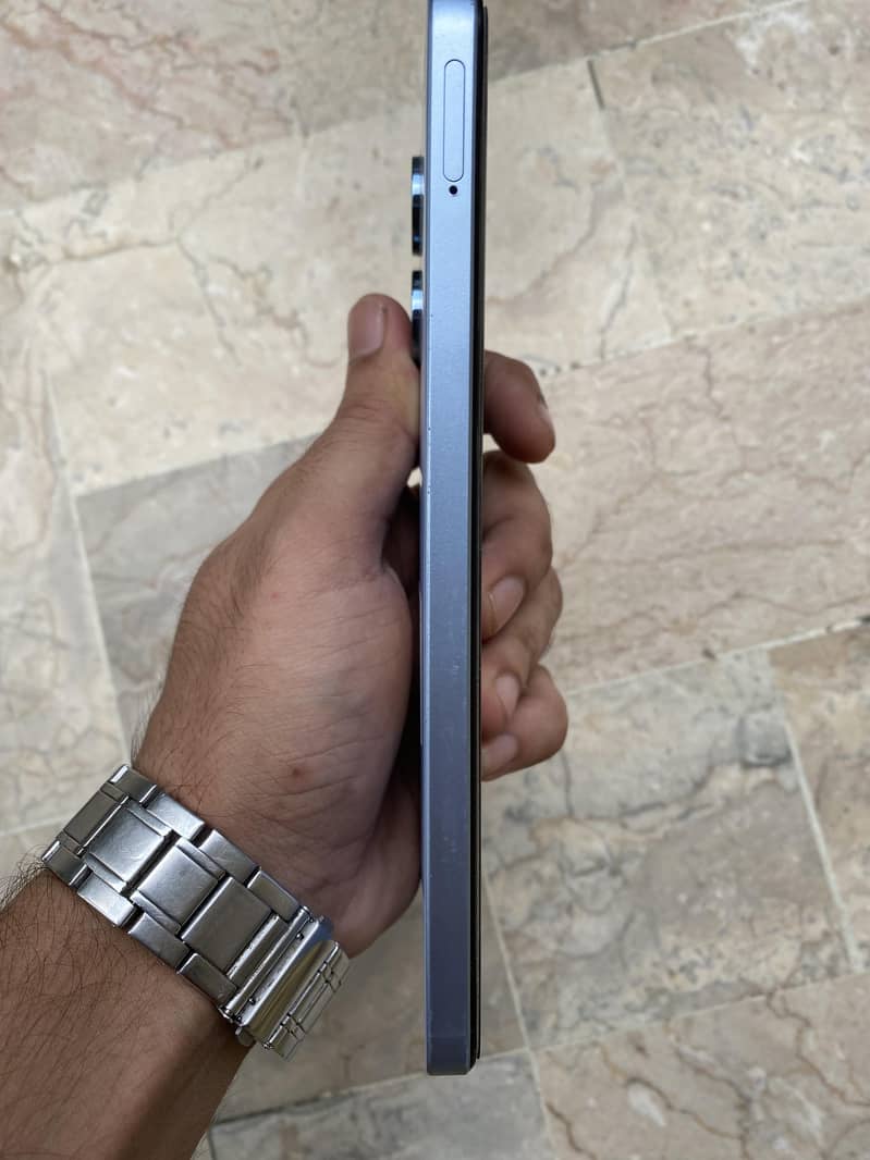 Realme Note 60 1