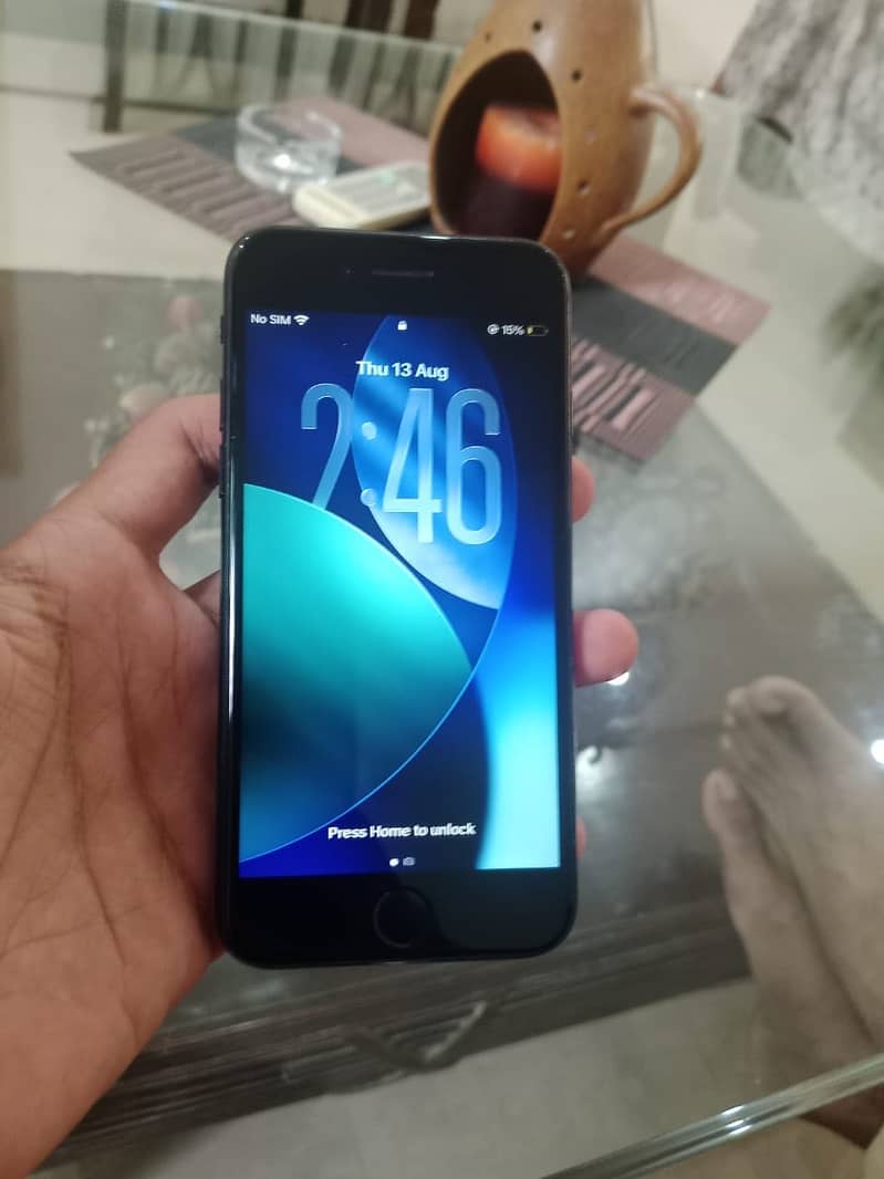 Apple iPhone SE 3