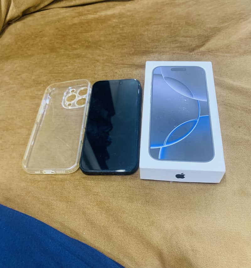 Apple iPhone 16 Pro 2
