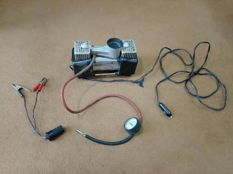 Car Air Compressor 2