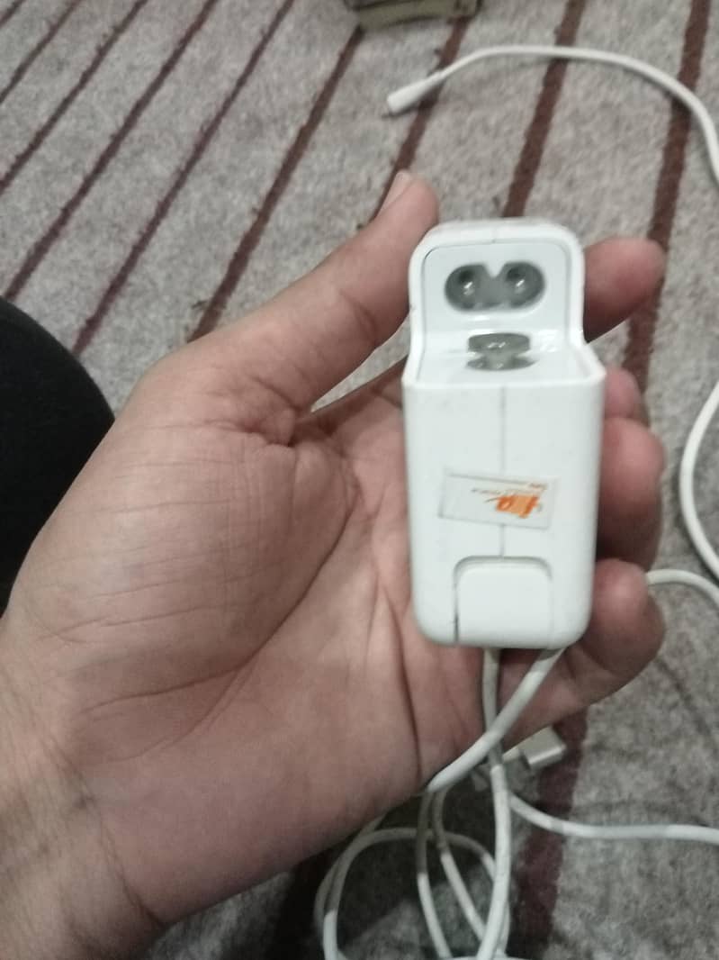 Charger 1