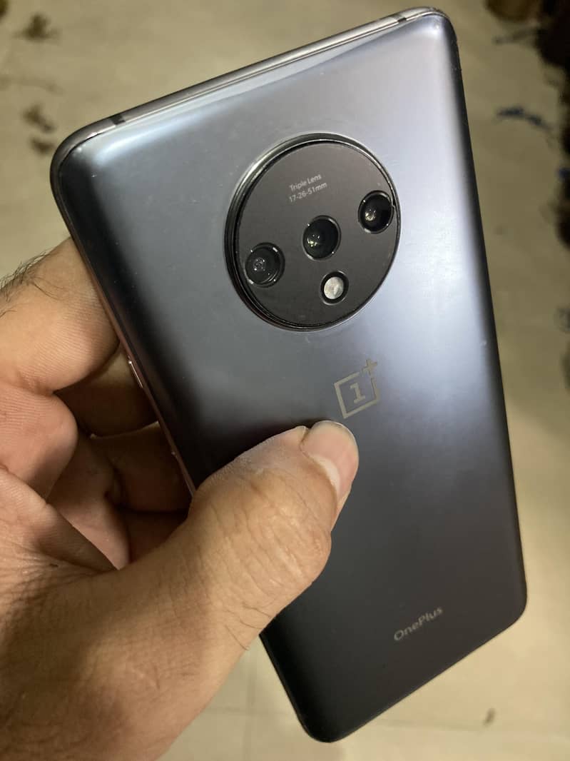 One Plus 7T 1
