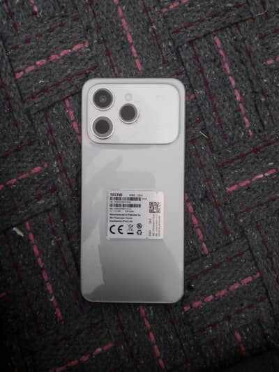 techno spark 40 6/128