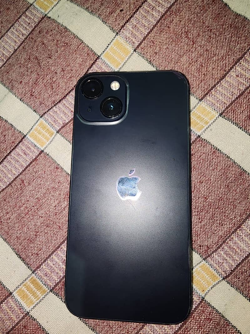 Apple iPhone 13 1