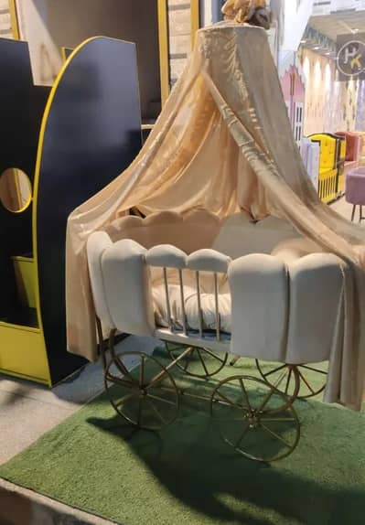 kids cot