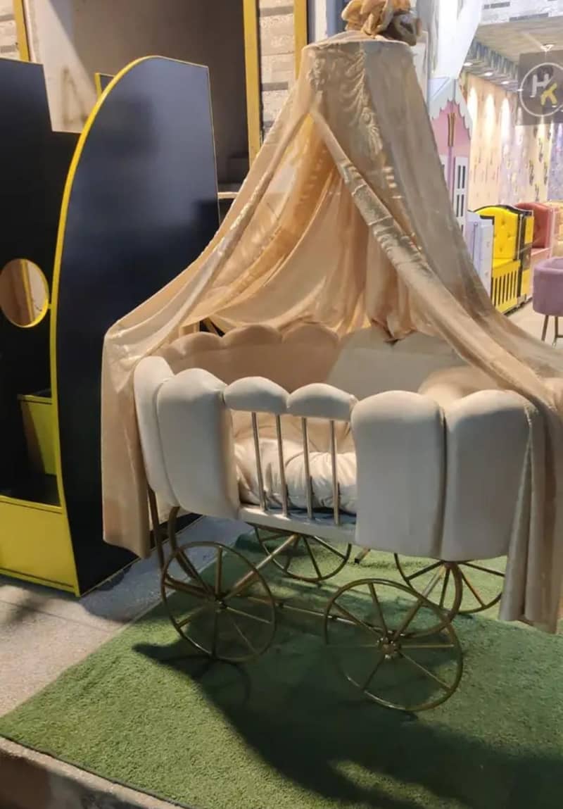 kids cot 0