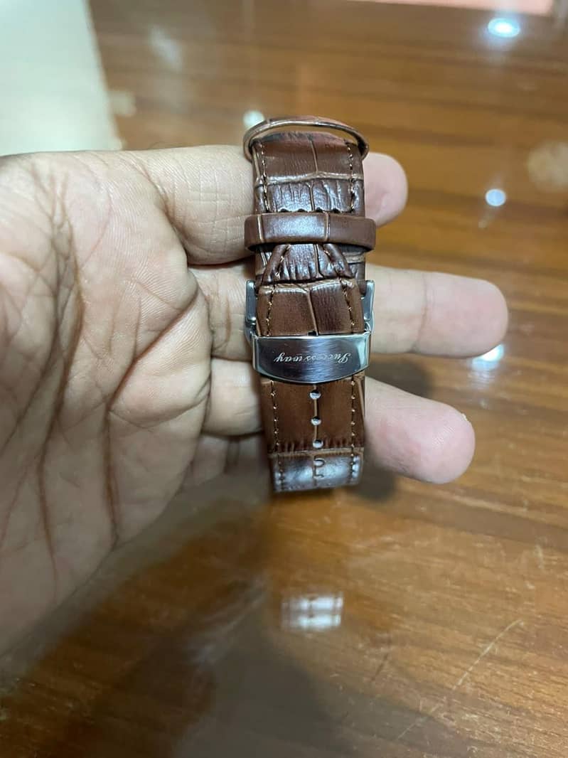 watch 1