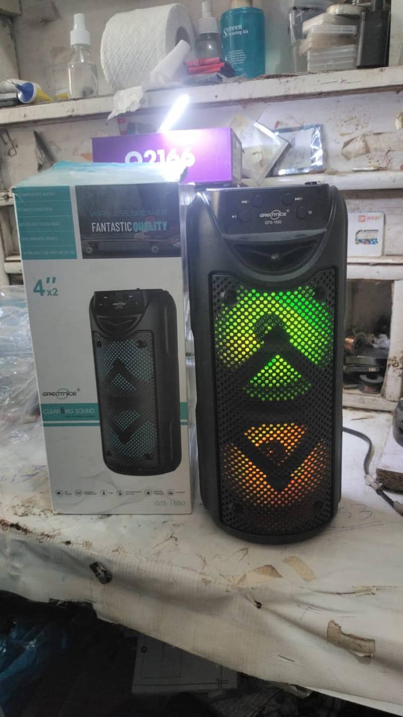 speaker  1
