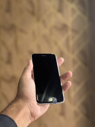 Apple iPhone SE 2020