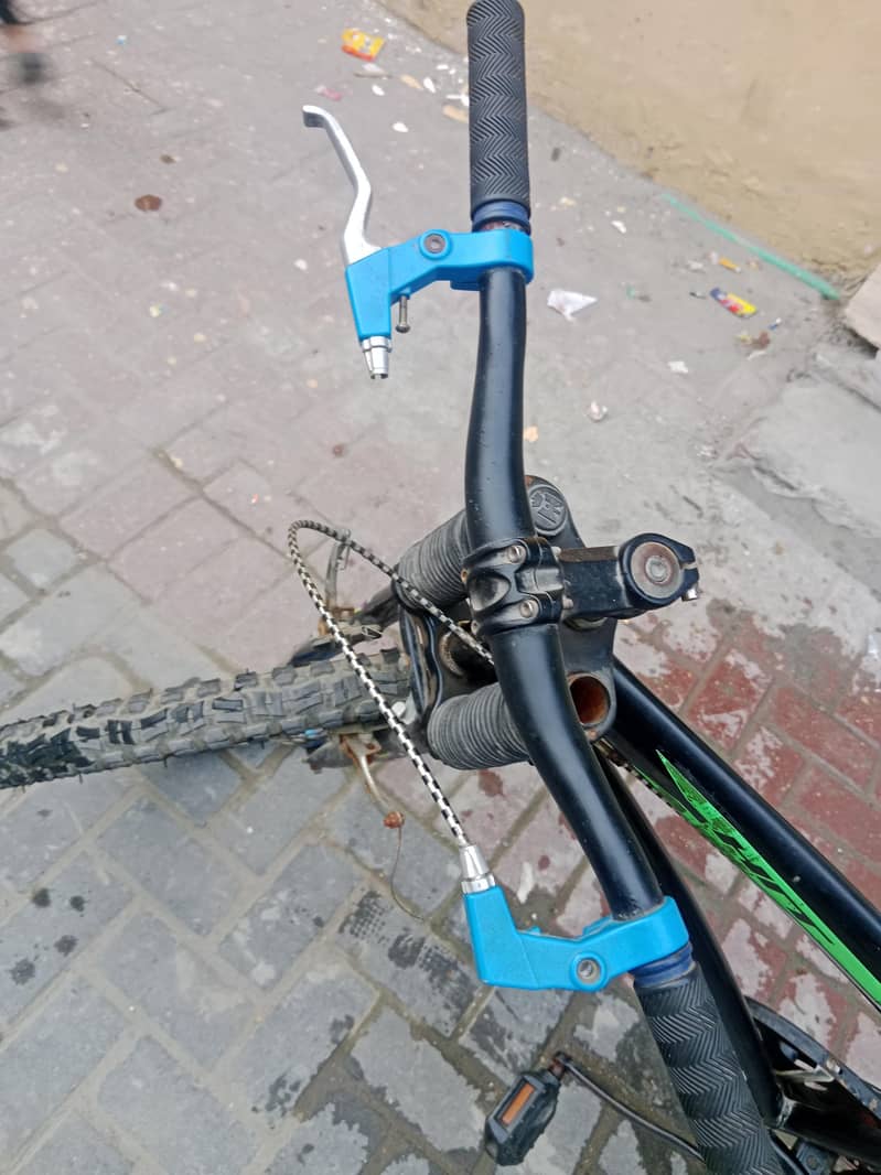 2 handbicycle 6