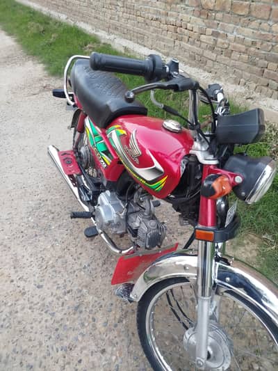 Honda cd70 lush condition for sale