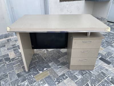 Study table
