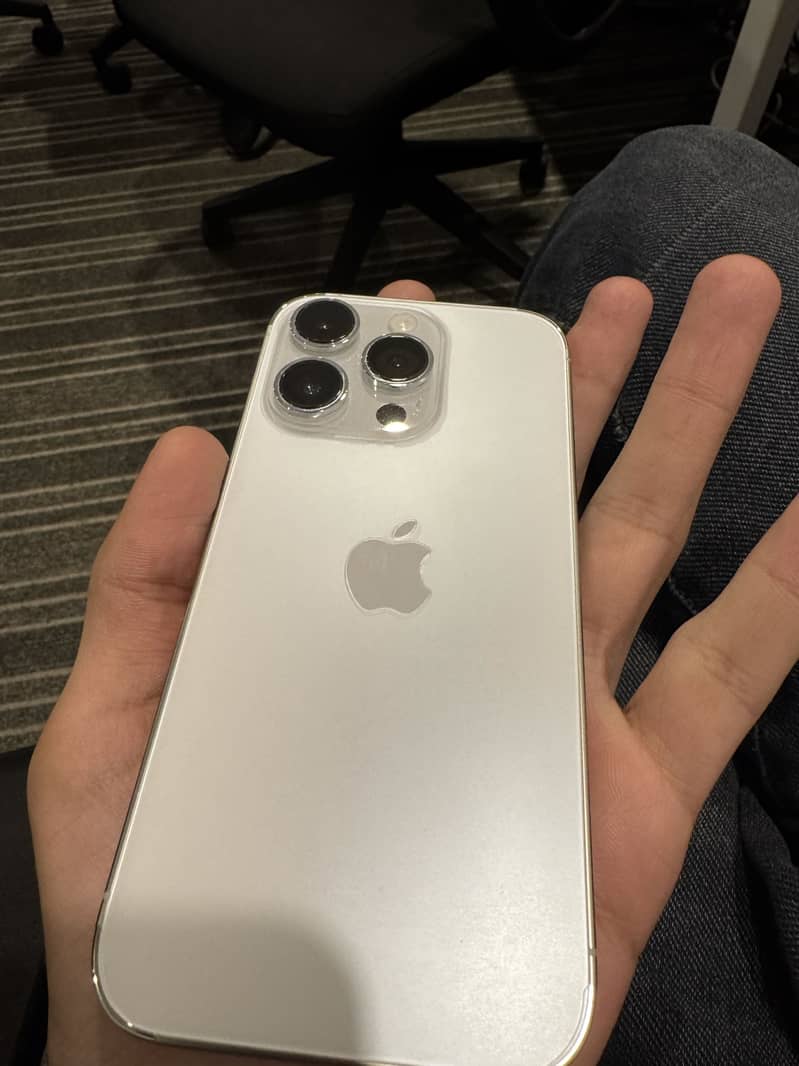 Apple iPhone 14 Pro 5