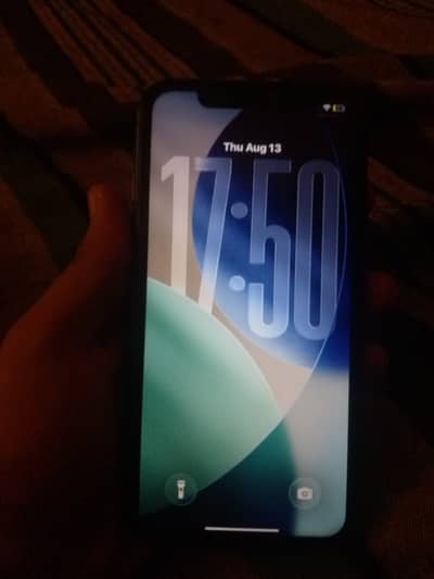 Apple iPhone 11