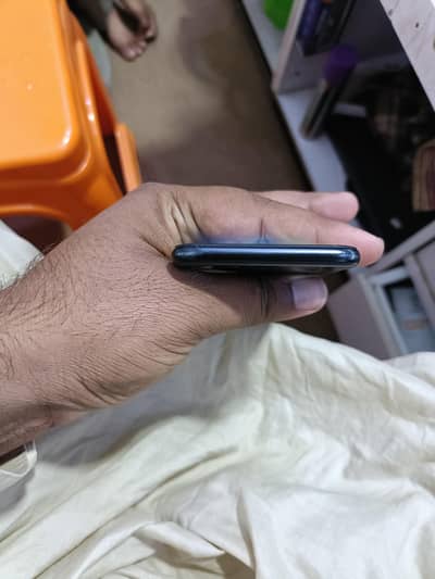 Apple iPhone SE