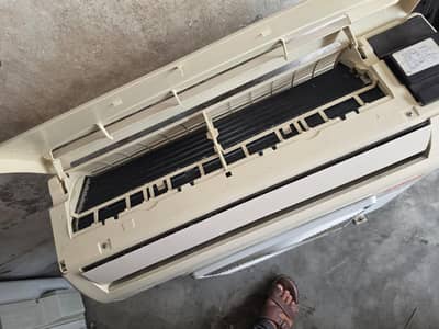 acson ac for sale Gass store 1ton koi masla nai bilkul ok