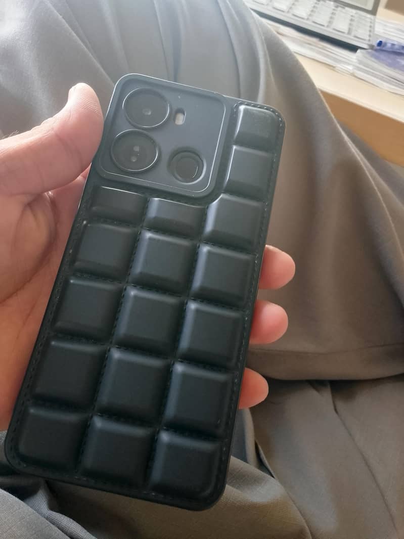 Itel P40 7