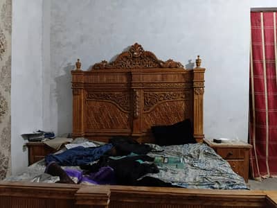Solid Wooden Heavy Bed