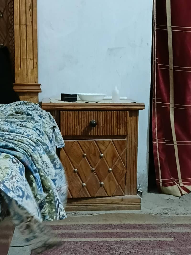 Solid Wooden Heavy Bed 3