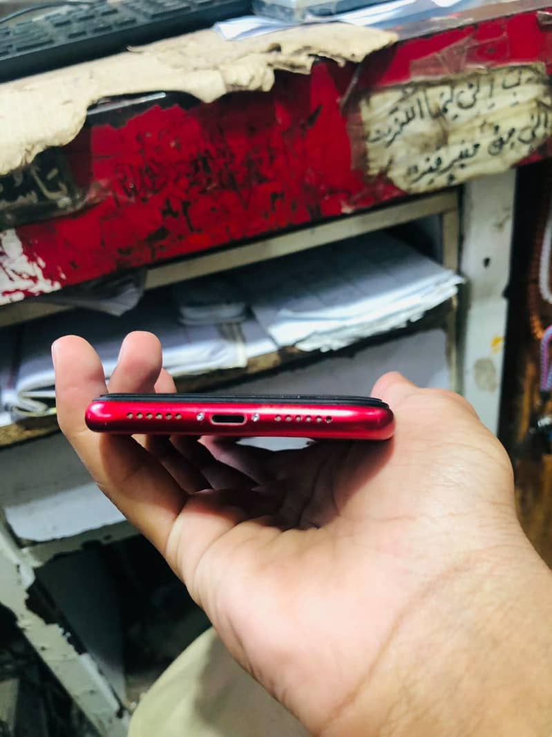 Apple iPhone 11 6