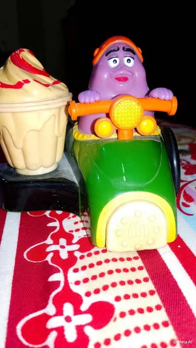 2001 McDonald's crop collectable you